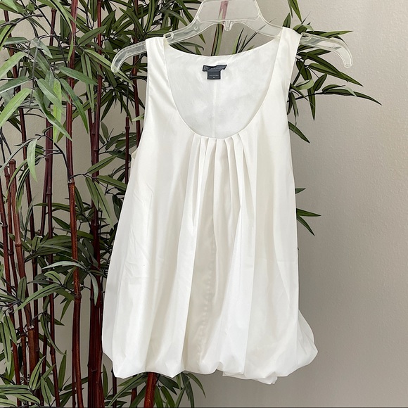 Armani Exchange Tops - ARMANI EXCHANGE | Sleeveless white bubble top Sz M